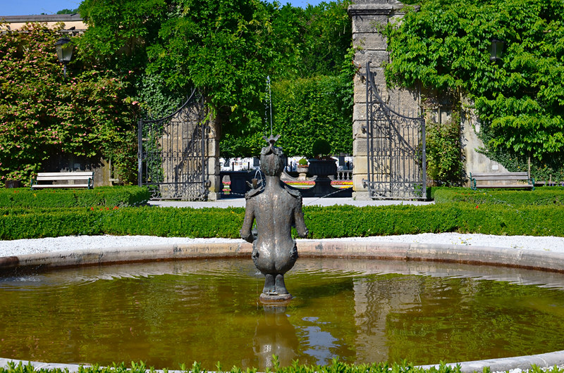 Fountain, Mirabell Gardens, Salzburg, Austria