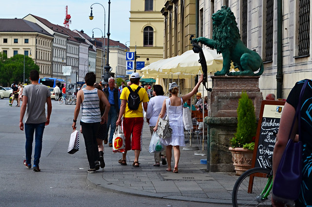 Rubbing the Lion, Odeonsplatz, Munich, Germany