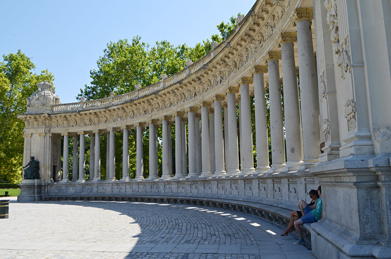 Monument to Alfonso XIII, Park de El Retiro, Madrid