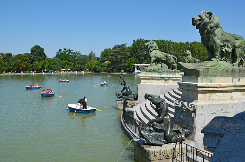 Boating lake, Park de El Retiro, Madrid