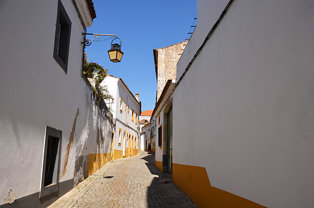 Narrw streets, Evora, Portugal
