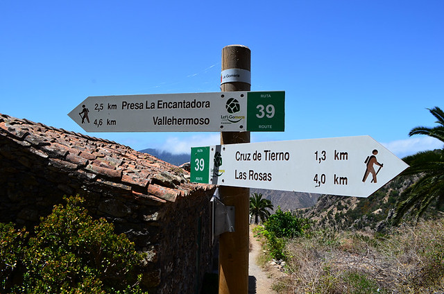 Walking signposts, La Gomera, Canary Islands