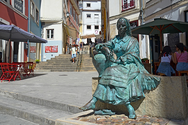 Tricana (woman water carrier) statue, Coimbra